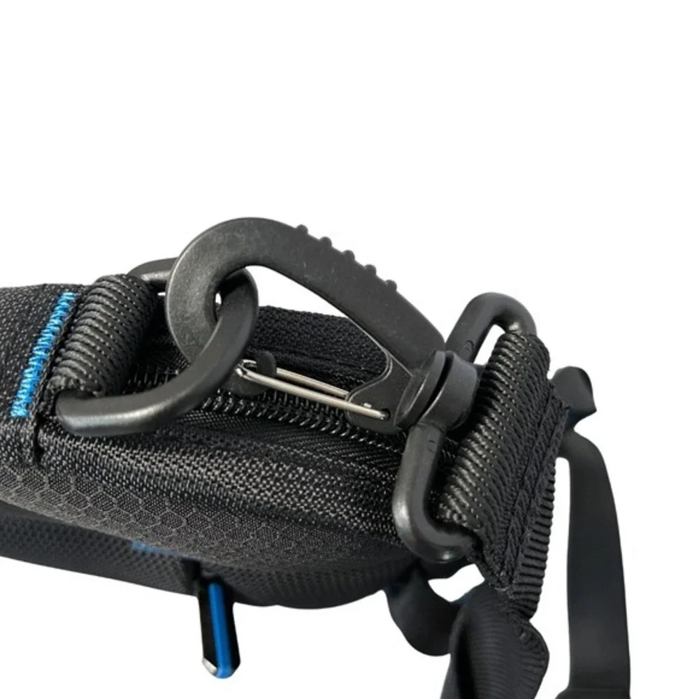 Solo Tech Slim Brief‎ Carrying Case for 16